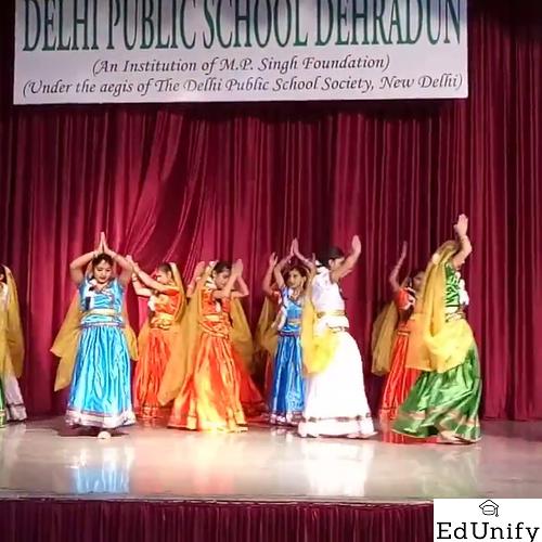 Delhi Public School, Harhibar, Dehradun - Uniform Application